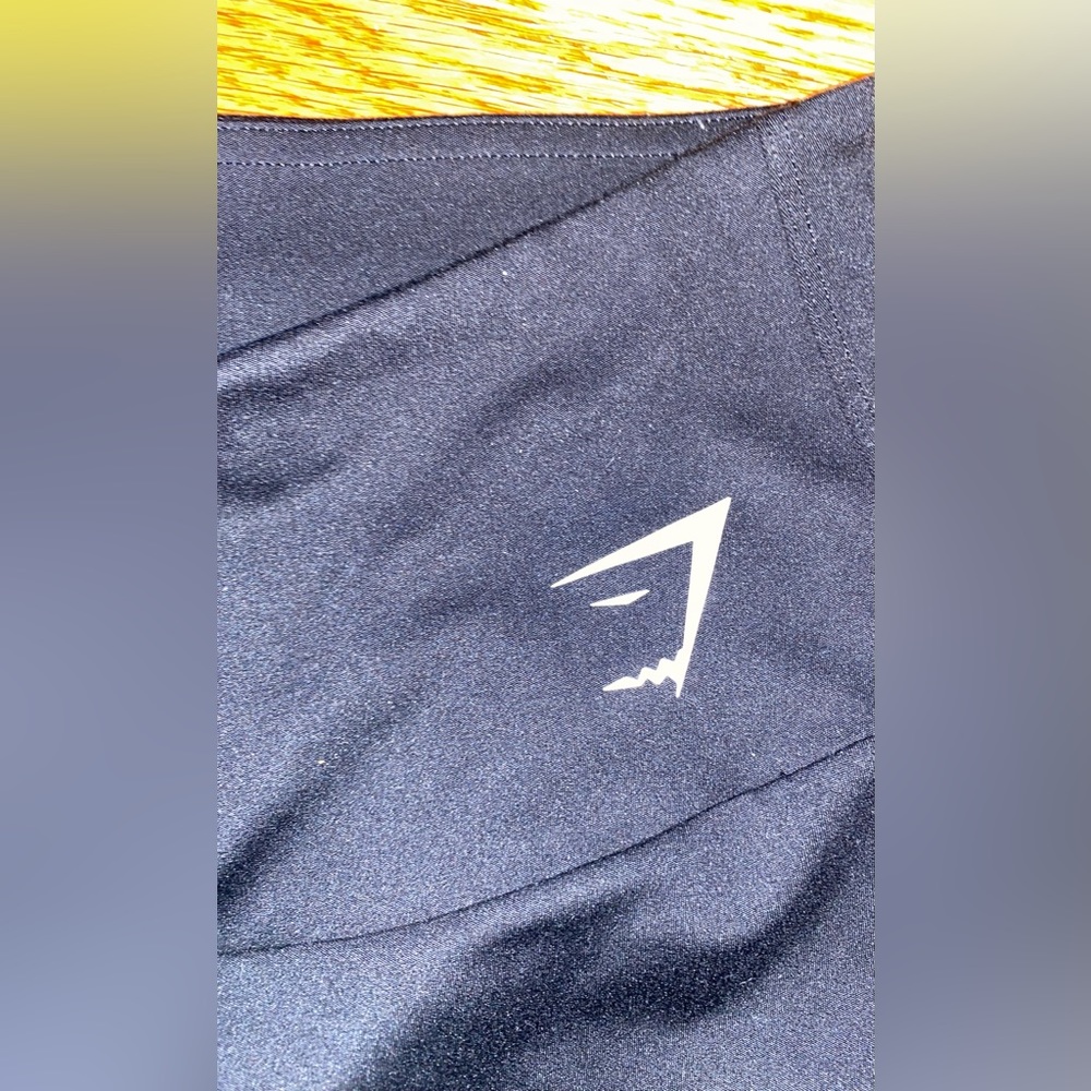 gym shark leggings